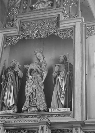 Hochaltar mit Madonna