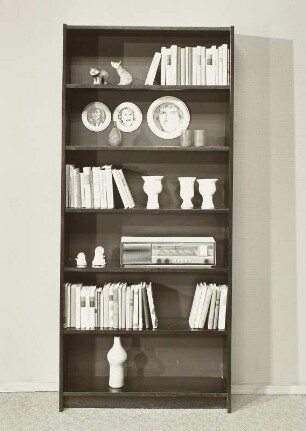 Bücherregal