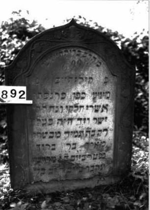 Grabstein 892