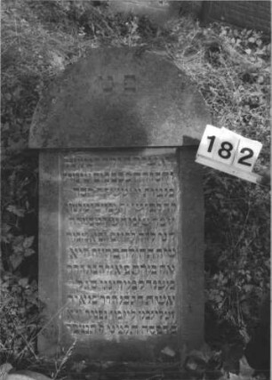 Grabstein 182