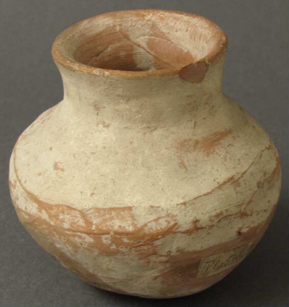 Clay vessel