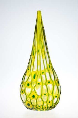 Vase mit Netzdekoration