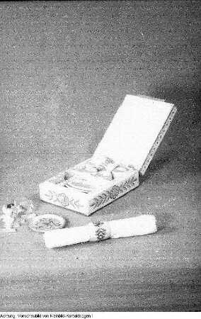 Seiffen, Spielzeugherstellung in Heimarbeit, 1945