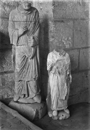 Fragmente zweier Säulenfiguren