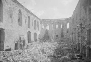 Dresden-Altstadt, Postplatz. Ruine der Sophienkirche. Inneres nach Osten