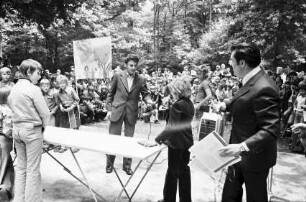 Freiburg, West: Ministranten, Spielgruppen
