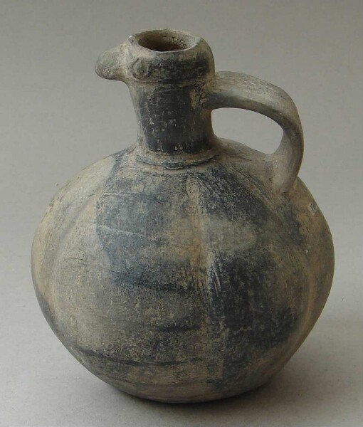 Clay vessel