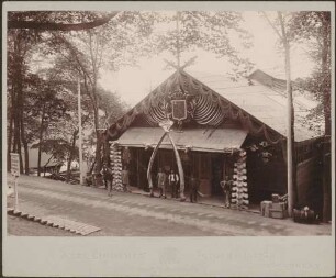 Pavillon der norwegischen Fischereiausstellung.
