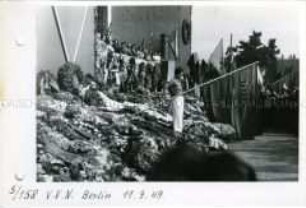 VVN-Treffen zum "Tag der Opfer des Faschismus" im Berliner Lustgarten 1949