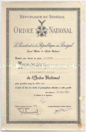 Verleihungsurkunde zum Nationalorden des Löwen von Senegal (Ordre national du Lion du Sénégal)