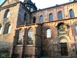 Ansicht von Nordnordwesten-Nördlicher Querhausarm mit achteckiger Vierungskuppel sowie Ägidiuskapelle und Langhaus mit Seitenschiff nach Westen