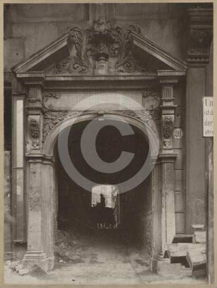 Portal von Bürgerhaus Ring 20 in Breslau