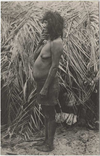 Femme paressi-kabishi à Kalugare, dans la région des sources du Jauru