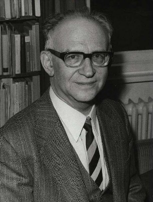 Prof. Ossip Flechtheim