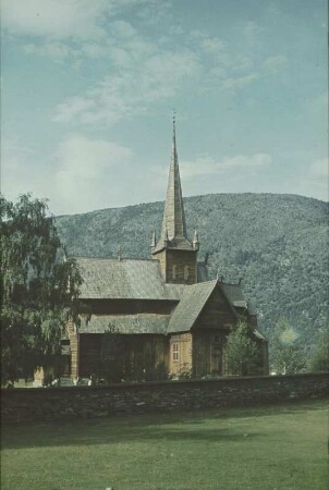 Stabkirche : Reisefotos Norwegen. Lom. Stabkirche (um 1200) in einem Seitental des Gudbrandsdals