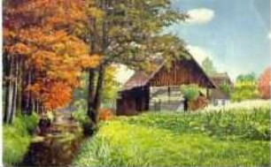 Herbstlicher Spreewald mit Wohnhäusern