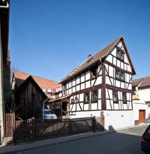 Buseck, Borngasse 33