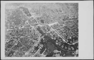 Leipzig, Stadtzentrum von Westnordwest. Ballonaufnahme aus 1050 m Höhe im Mittagsdunst, um 1909