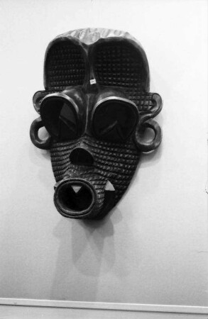 Basel: Zaire Stand, afrikanische Masken