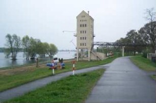 Groß Neuendorf, Letschin, Hafenstraße 2