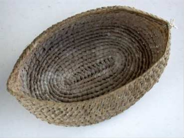 Basket for betel lime