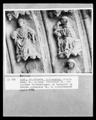 Archivolten mit Heiligendarstellungen