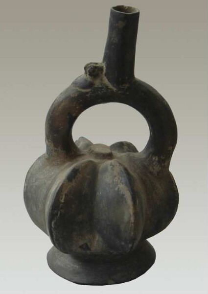 Clay vessel