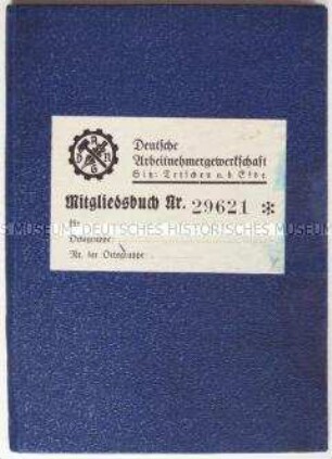 Vordruck eines Mitgliedsbuches der Deutschen Arbeitnehmergewerkschaft (blanko)