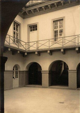 Weinbrenner-Gebäude in Karlsruhe und Umgebung. Innenministerium