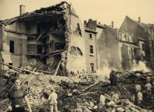 Zerstörungen Zweiter Weltkrieg. Kaiserallee 63-67