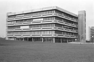 Einweihung der Walter-Eucken-Schule im Beiertheimer Feld