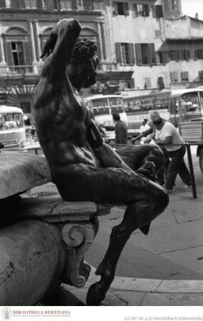 Neptunbrunnen, Satyr