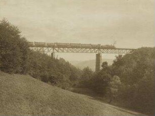 Ohne Titel (Eisenbahnbrücke)