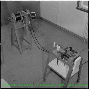 Aufbau einer supraleitenden Spule am Institut für Experimentelle Kernphysik (IEKP)
