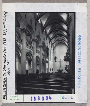 Paderborn: Jesuitenkirche, Mittelschiff nach Nordosten