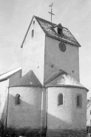 Böckweiler: Hundertjährige romanische Kirche