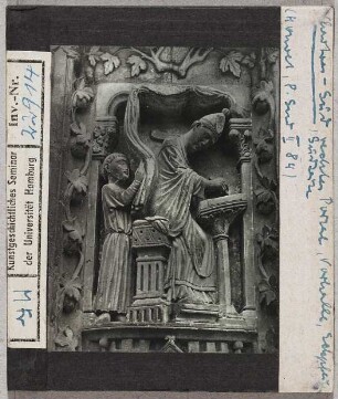 Chartres, Kathedrale: Südquerhaus, rechtes Portal, Vorhalle, Eckpfeiler Südseite