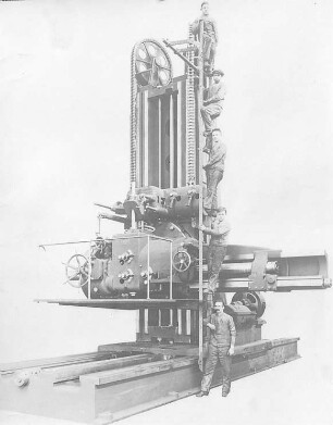 Große Horizontalbohr- und Fräsmaschine (Defries) : Technikgeschichte | Maschinenbau | Werkzeuge und Werkzeugmaschinen | Bohr-Fräs-und Stoßmaschinen
