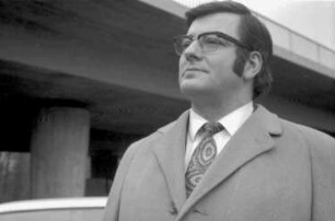 Binzen: Herr Jung; vor Überführung Autobahn Hochrhein