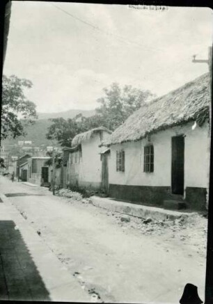 Straße in Valera