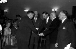 Bonn: Prinz Nicolae, Begrüßung des Ministers Waldemar Kraft
