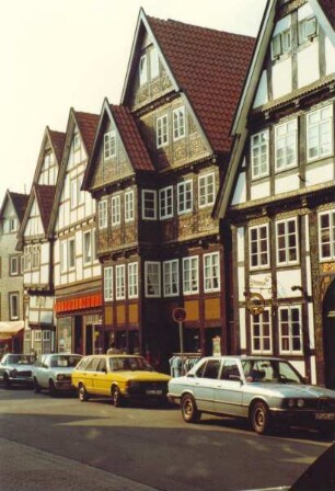 Blick auf die Häuser Krumme Str. 36-42. Detmold. Papierabzug