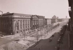 Deutsche Staatsbibliothek & ehemalige Preußische Staatsbibliothek