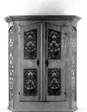 Bauernschrank