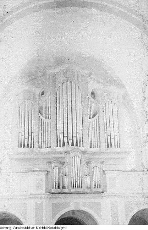 Ralbitz-Rosenthal, Schneeberg, Kirche mit Orgel, März 1952