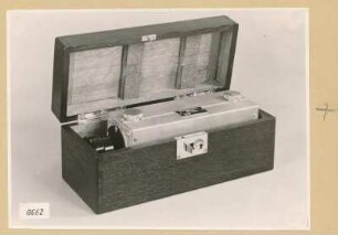 Absorptions-Dämpfungzlinder HF 2846, Holzkasten geöffnet; Foto 1953