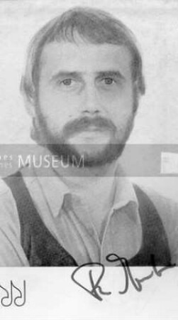 Autogrammkarte des DDR-Sängers Robert Mertens