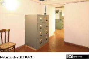 Villino Stroganoff, Cantina, Raum V K113