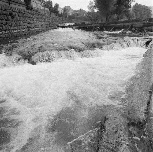 Hochwasserschäden in Freital-Hainsberg (wahrscheinlich bei Hochwasser der Wilden Weißeritz)