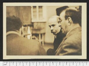 Porträtaufnahme Niels Bohr
